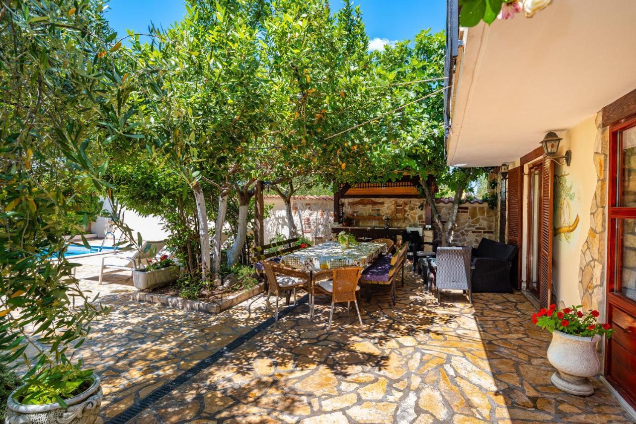 Вилла Olive House Задар Экстерьер фото